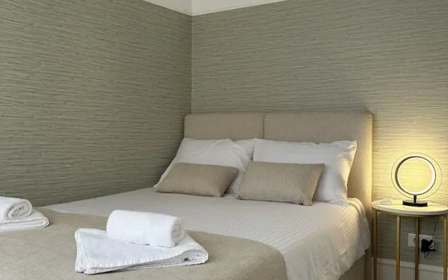 Zados Luxury Residence