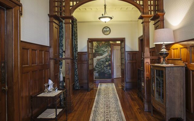 Claremont House
