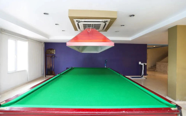 Hotel Centrum by OYO Rooms