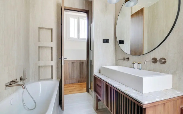 Luxury Apt With AC - 4bd/8p - Etoile/victor Hugo