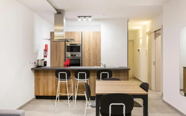 Gzira Suite 7-hosted by Sweetstay