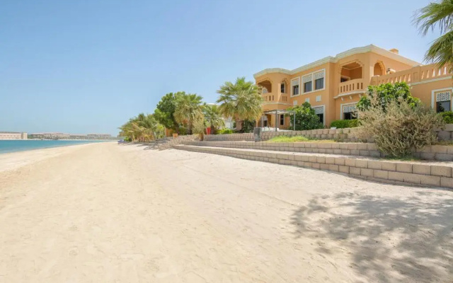Maison Privee - Prvt Pool & Beach Access in Luxury Palm Jumeirah 6BR Villa