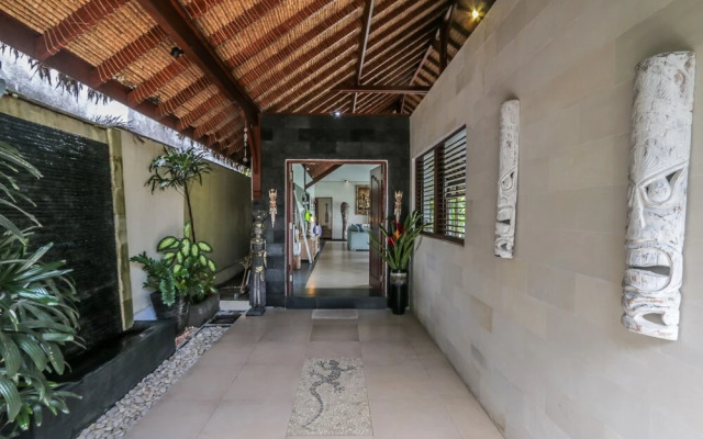 Villa Luna Maya