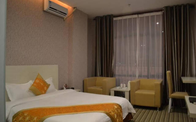 Sheng Lin Na Hotel Qingquan Branch