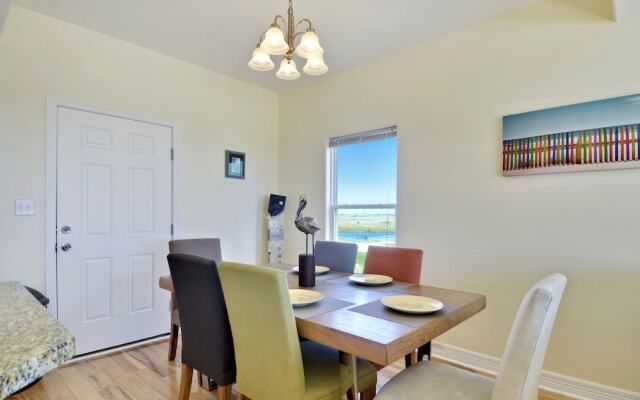 4513viewrempslnh - A View to Remember