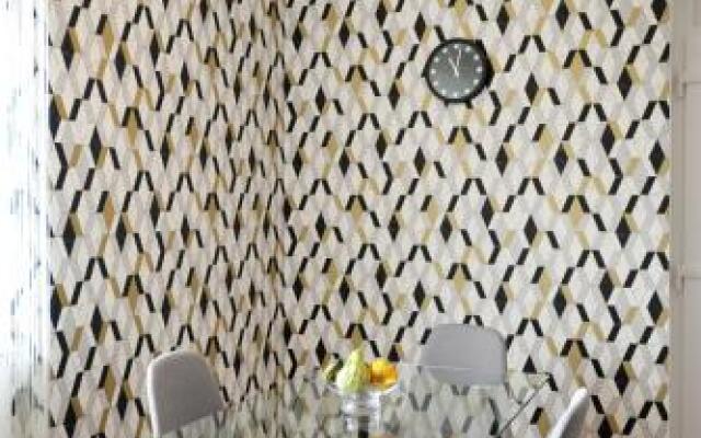 One Luxury Suites Eger