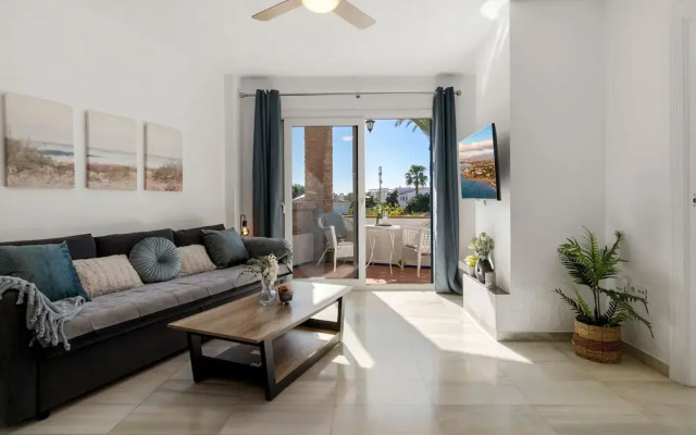 Blue Pearl Apartment Old Town Fuengirola Ref 24 by Costarentals - Ref 24