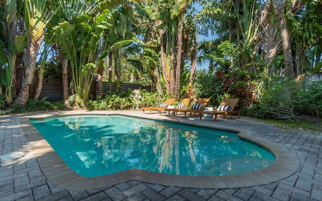 The Palms Cottage Private Pool, Downtown, Beach, The Square