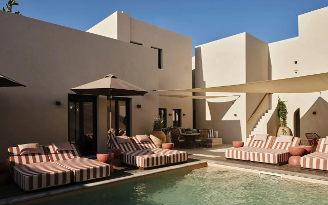 NAUMA PAROS | Design Boutique Hotel