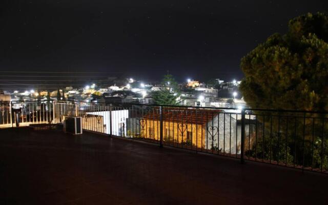 Skountakis House
