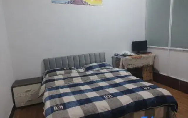 Zhouershu Hotel