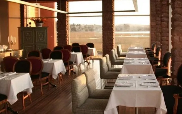 Titilaka Hotel