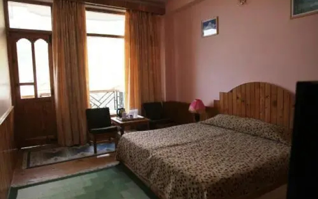 Hotel Naggar Delight
