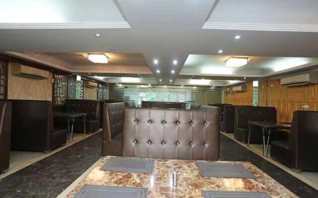 Collection O 16550 Hotel Kenil Star