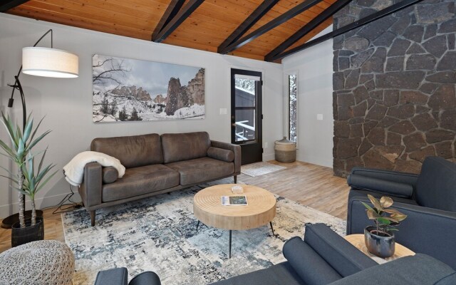 12 Quartz Mountain 2 Bedroom Home by RedAwning