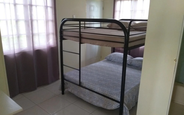 Ken and Glen Family Inn