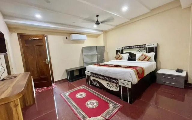 Hotel Shivee - Varanasi