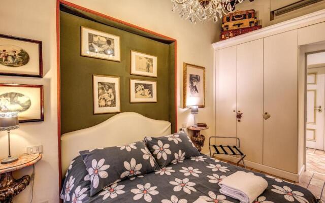 Sumptuous Residence by Piazza Navona