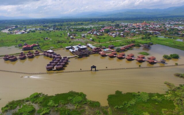 Shwe Inn Tha Floating Resort