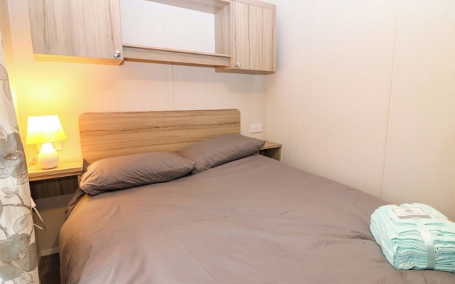 Caravan Number 77