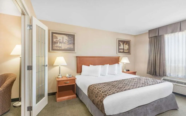 Ramada by Wyndham Clairmont/Grande Prairie