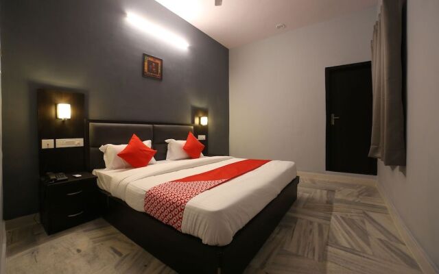 OYO 16536 Hotel Vasko