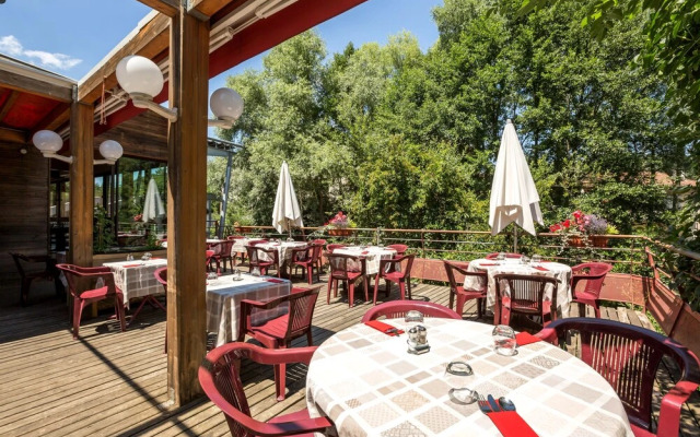 Les Rives de l'Arzon