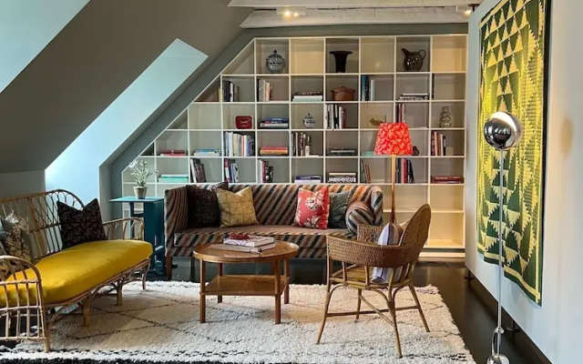 The Apartment Upstairs Canal Penthouse in Copenhagen