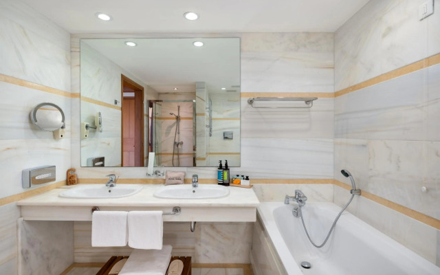 Porto Elounda Golf & Spa Resort