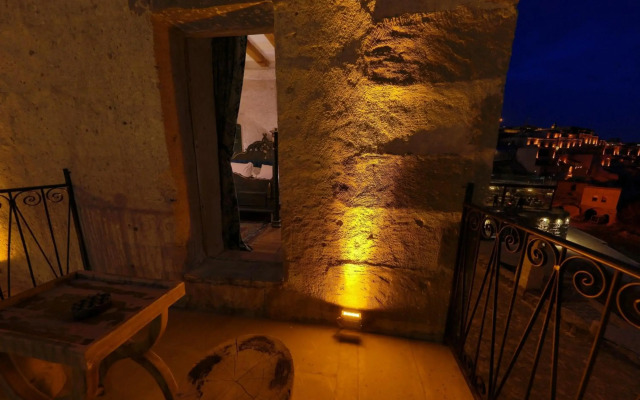Eyes Of Cappadocia Cave Hotel