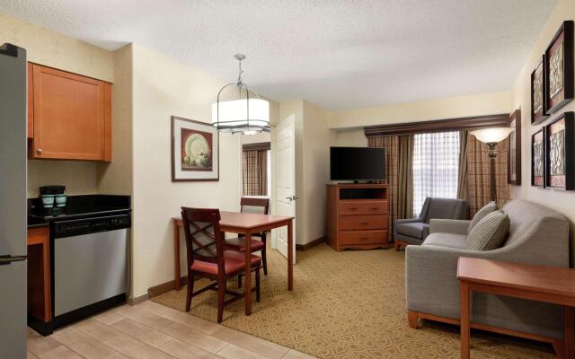 Homewood Suites Dallas/Park Central