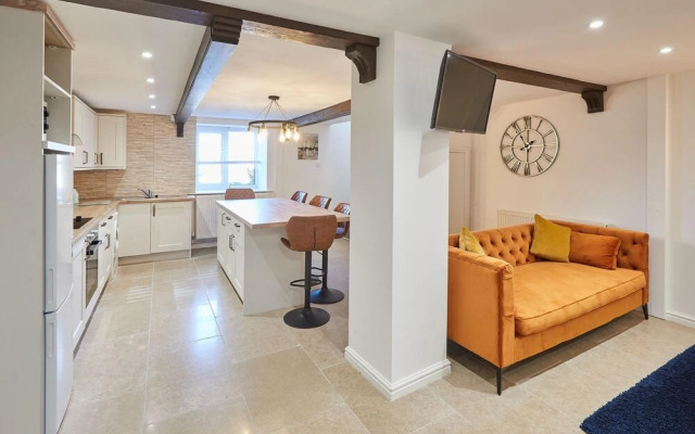 Host Stay The Granary