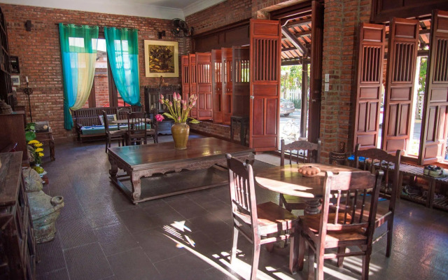 Calm House Hotel Hoi An