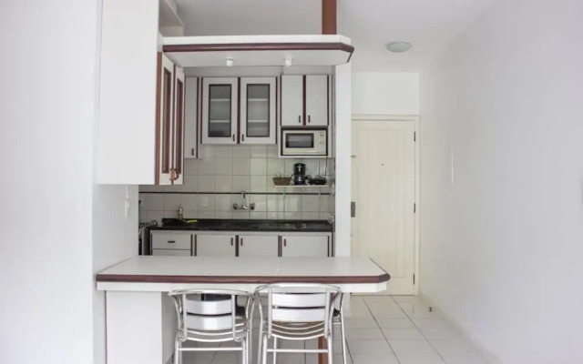 Well Located Apartment with BBQ - SBS111