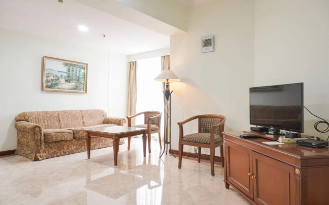 Nice and Modern 1BR at Puri Casablanca Apartment