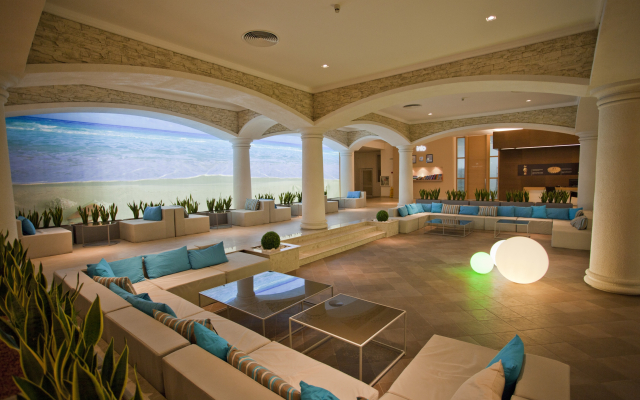Evrika Club Hotel