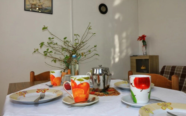 Slavica - Free Parking - A2 Veliki