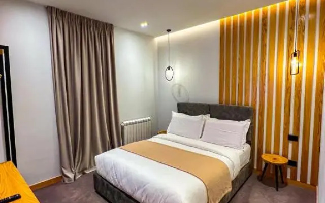 Hotel Kulla e Bajraktarit