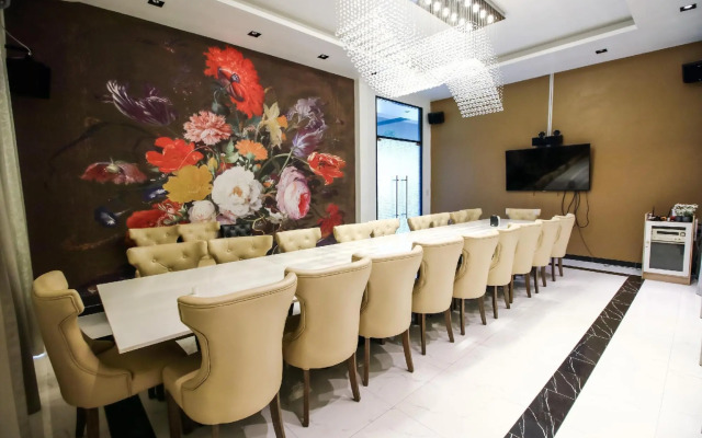 TT Residence