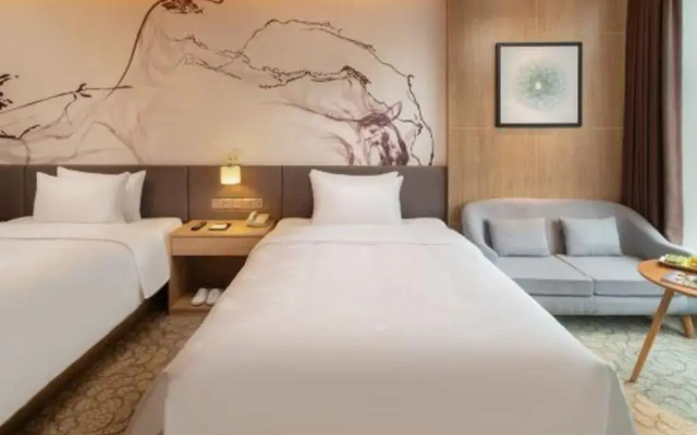 Kinglead Hotel