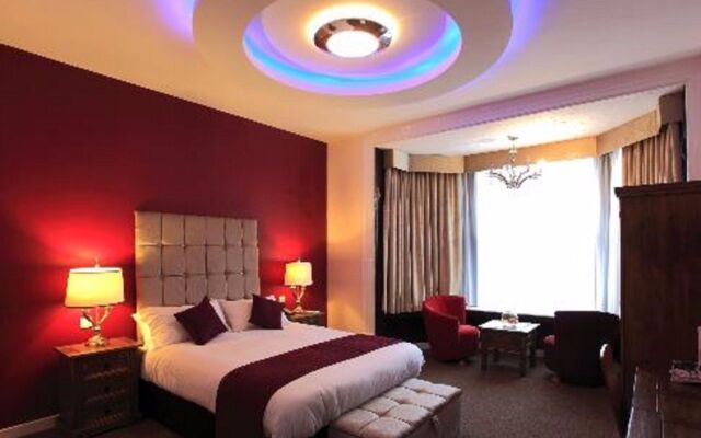 The Pearl Hotel