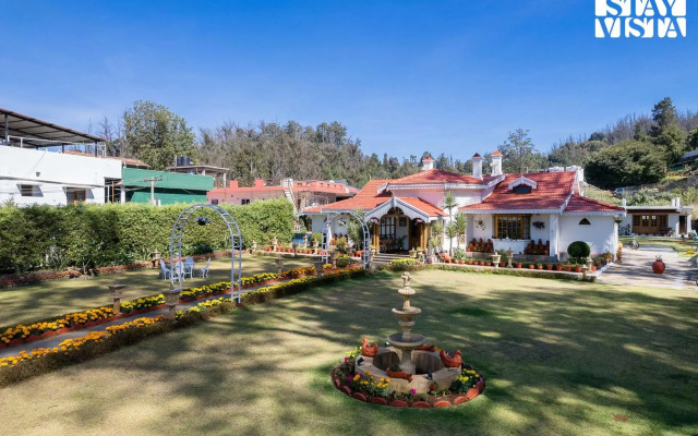 StayVista at Greenwood Bungalow