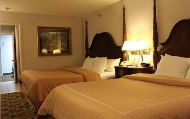 Crown Choice Inn & Suites Lakeview & Waterpark