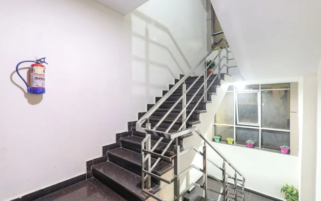 Fabhotel The Villa