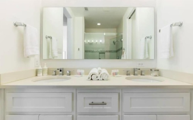 2-Bedroom Downtown Dallas Townhome