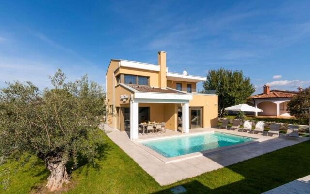 Villa Elena Porec