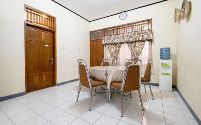 OYO 2889 Abel Homestay