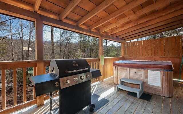 Sleepin' Inn 2 Bedroom Cabin by RedAwning