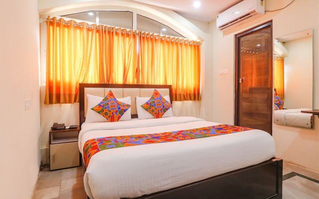 Fabhotel Lotus Park