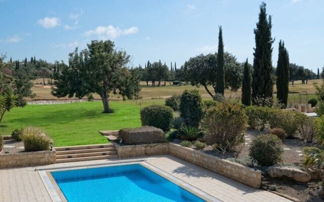 3 bedroom Villa Anassa 31 with private pool and golf course views, near resort village square on Aphrodite Hills Resort